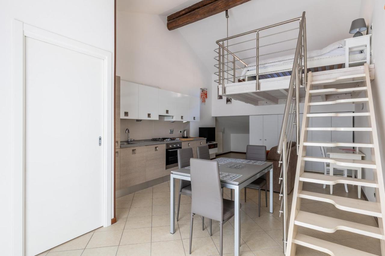 Cozy Mezzanine Apartment By Wonderful Italy Bologna Exterior photo